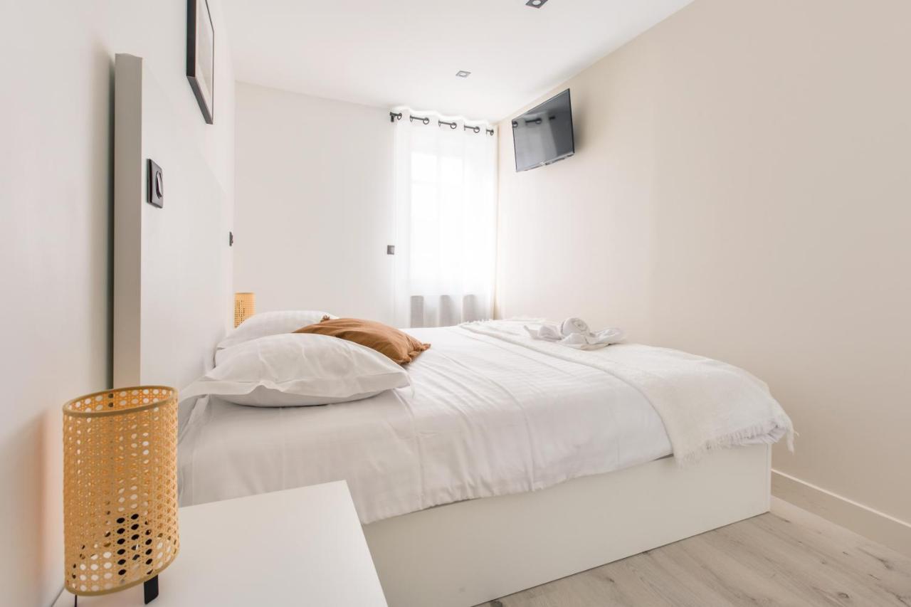 Appartement Spacieux Et Moderne 4 Chambres A 5Mn A Pieds Republique Lille Ngoại thất bức ảnh